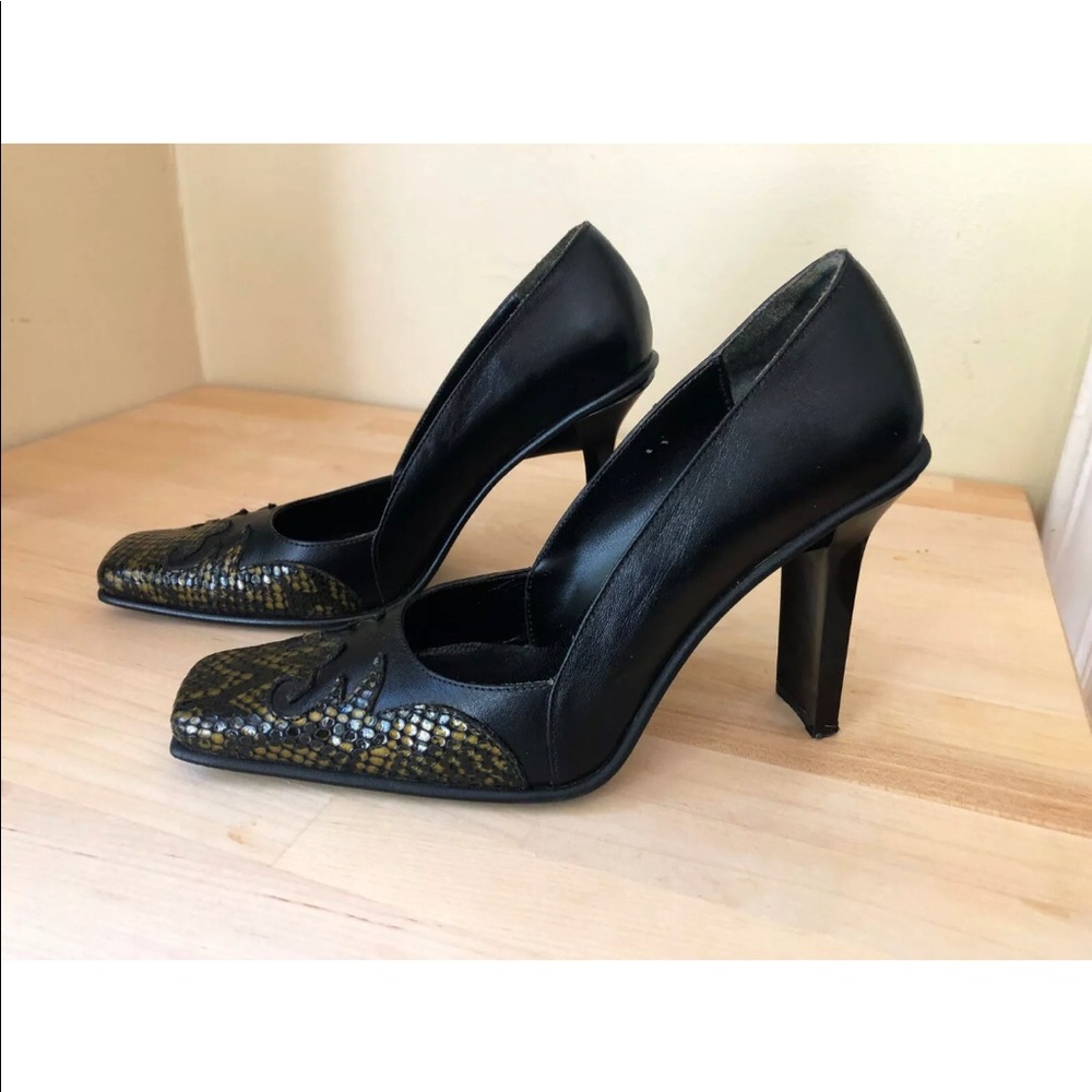 Snakeskin toe Italian leather heels
